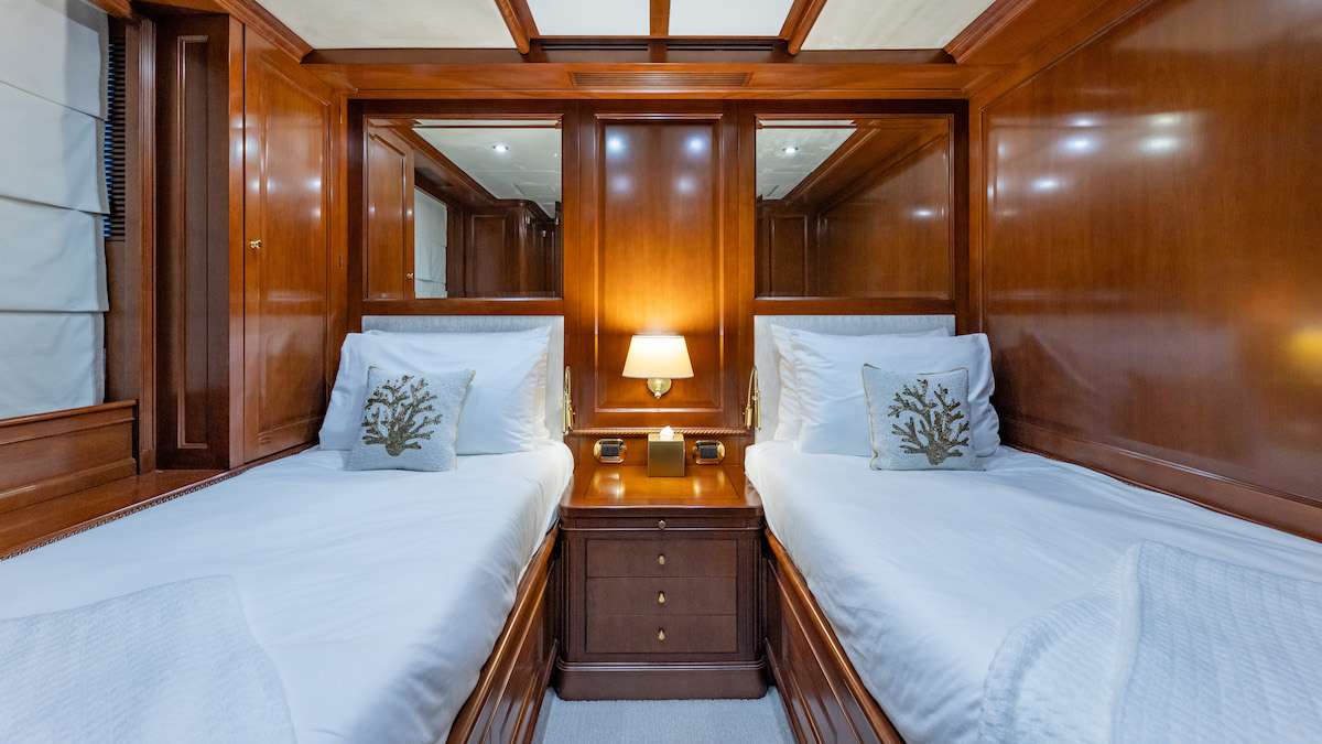 NAMASTE yacht image 12