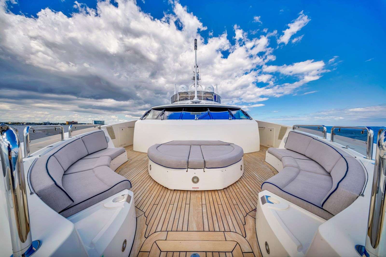 Natural 9 yacht image 10