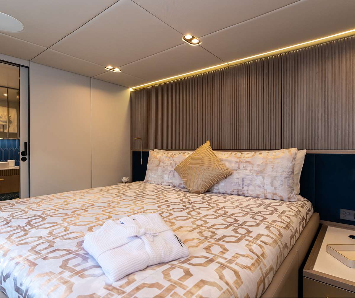 NAUTI NICKEL yacht image 16