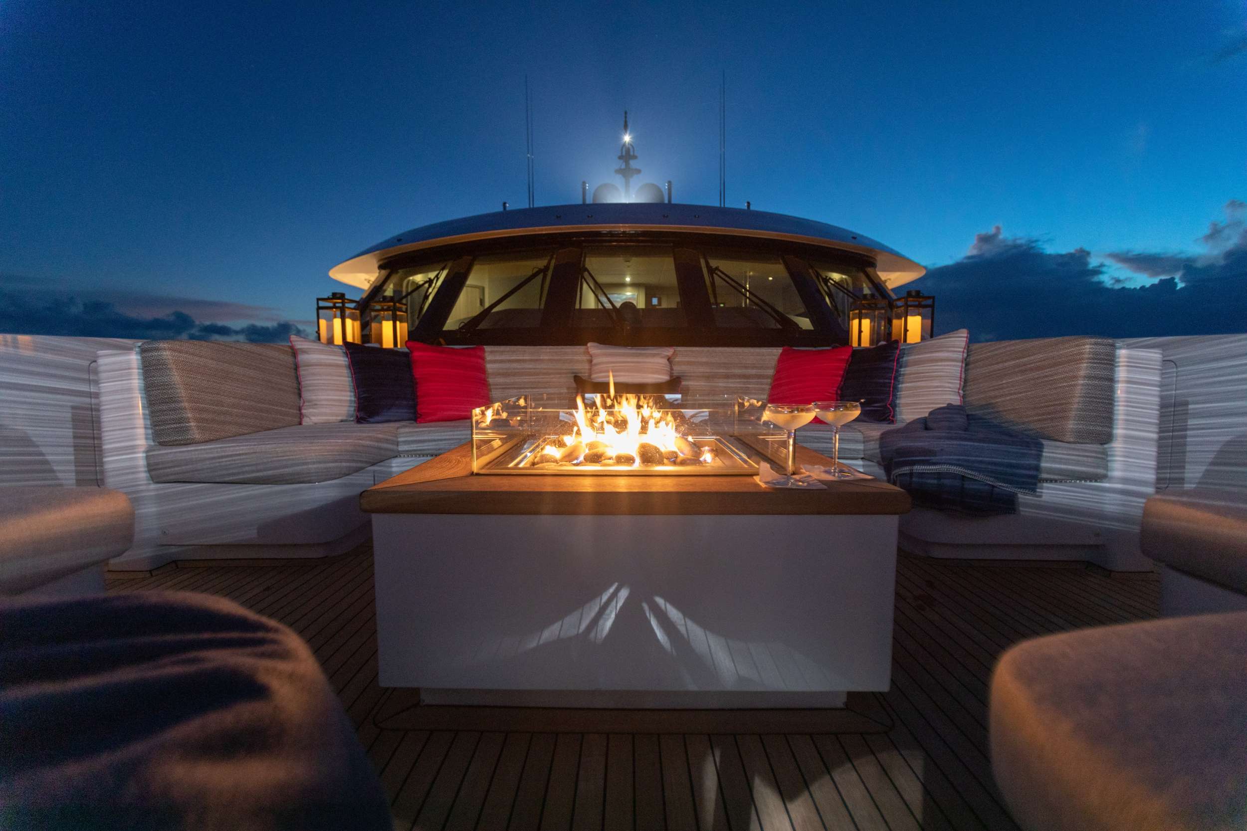 NO BAD IDEAS yacht image 19