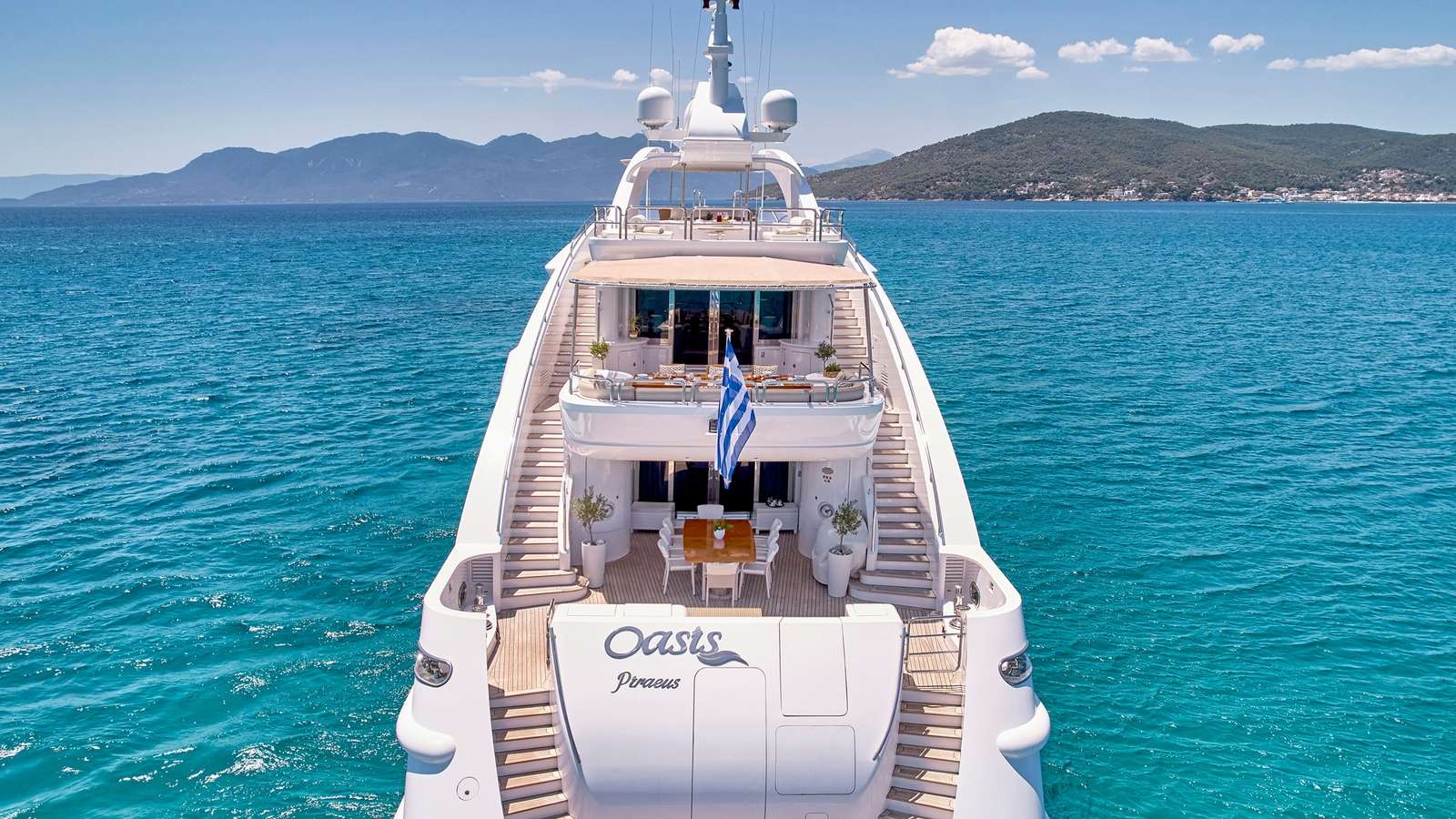 OASIS yacht image 4