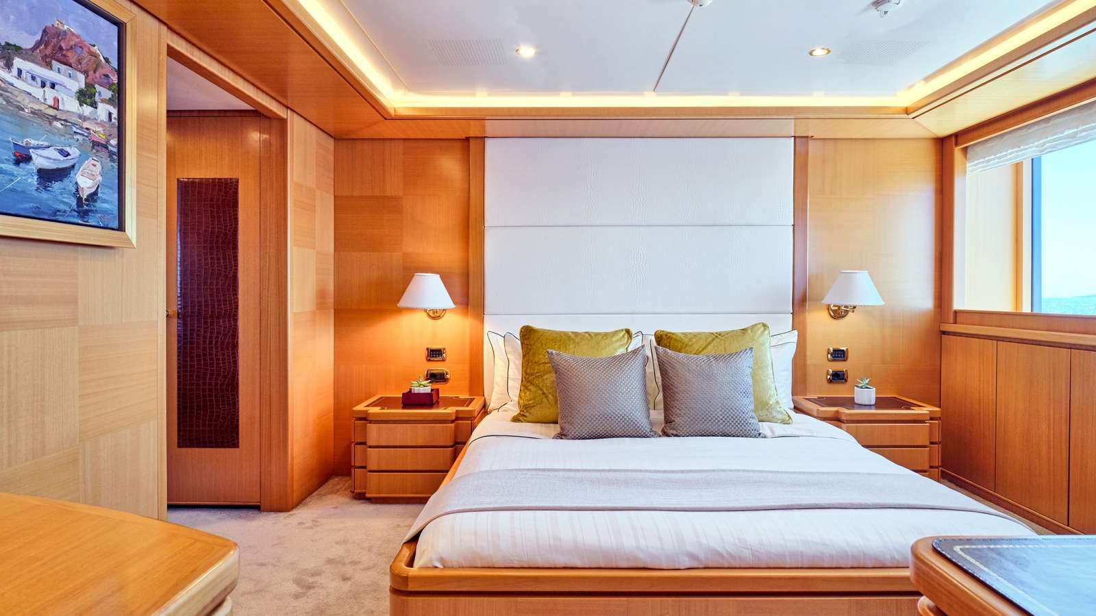 OASIS yacht image 8