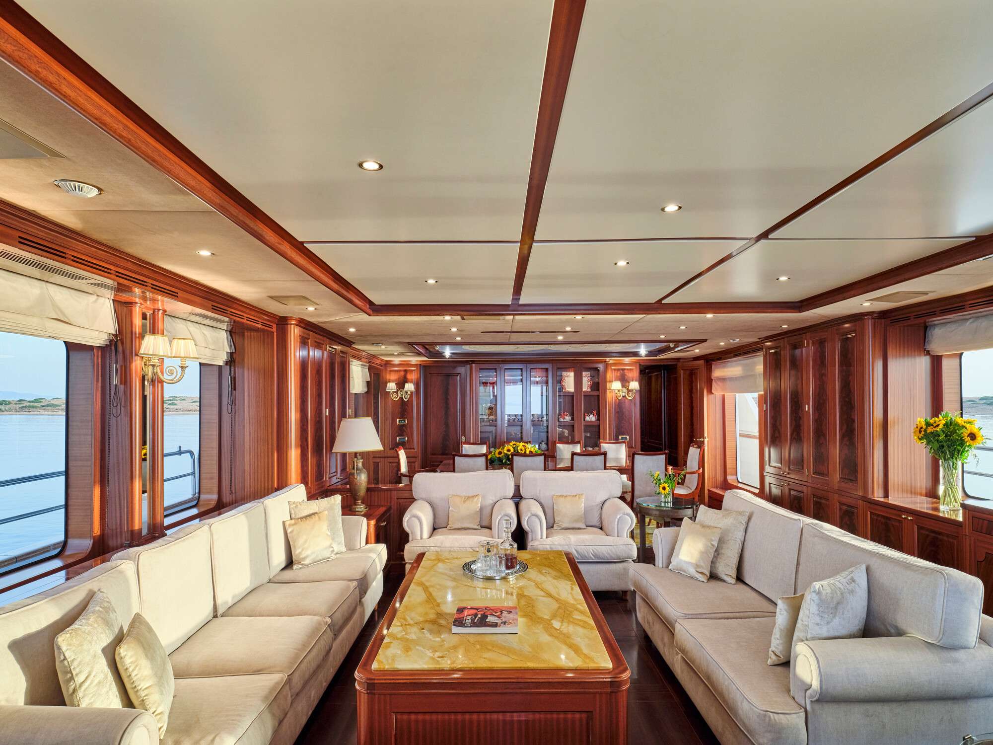 OPTION B yacht image 2
