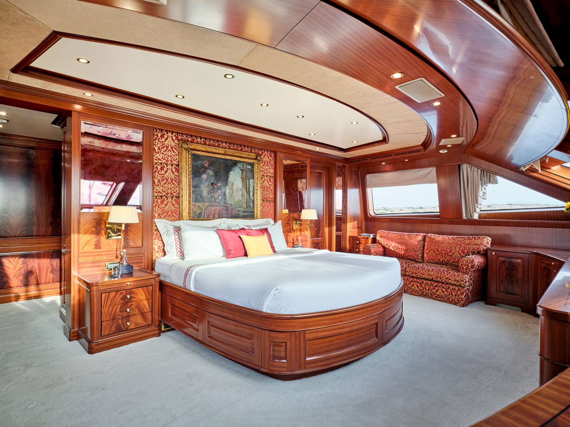OPTION B yacht image 6