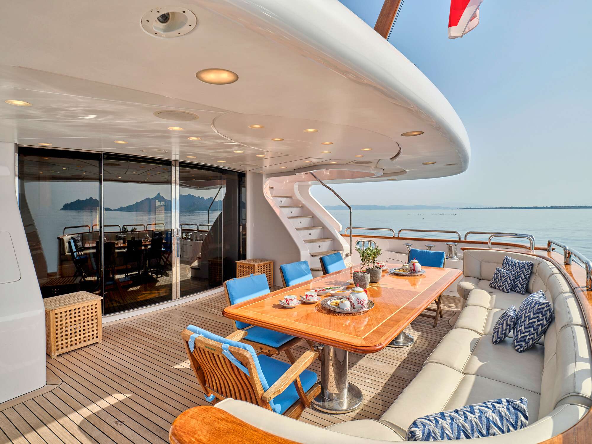 OPTION B yacht image 10