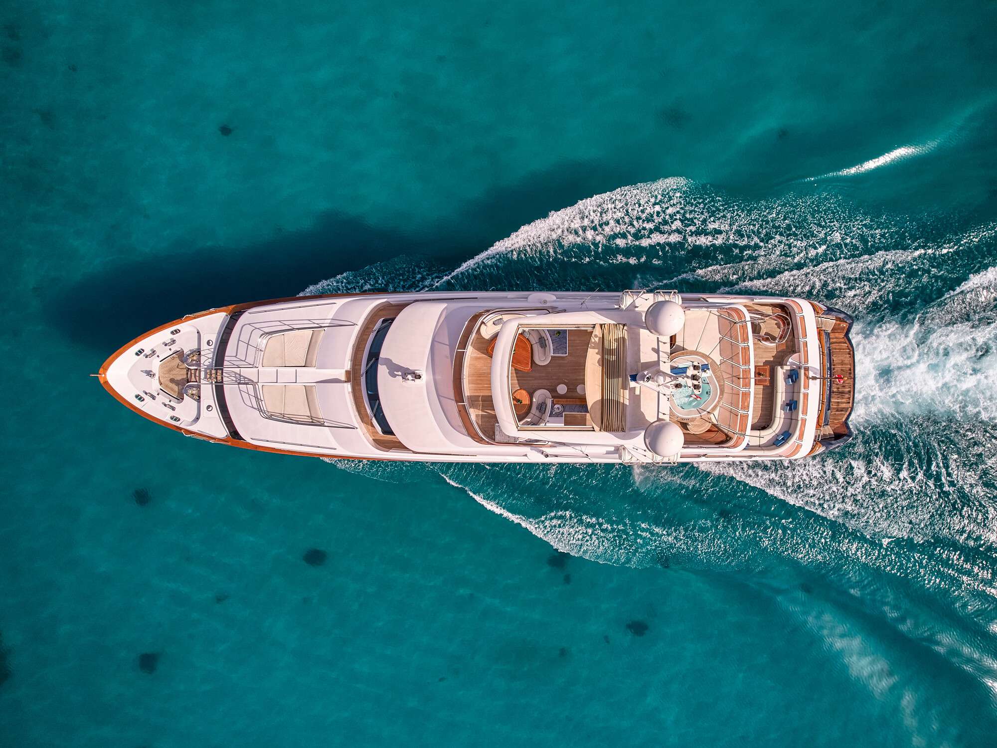 OPTION B yacht image 14