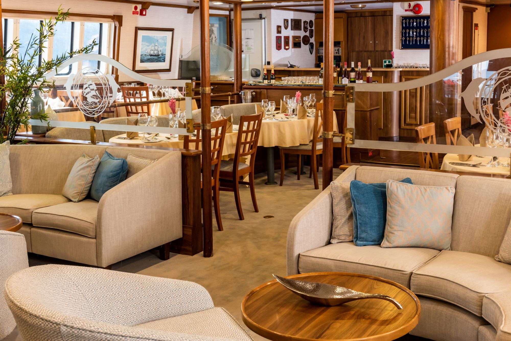 Panorama yacht image 3