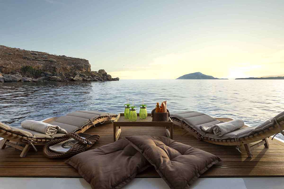 PARADISE yacht image 19