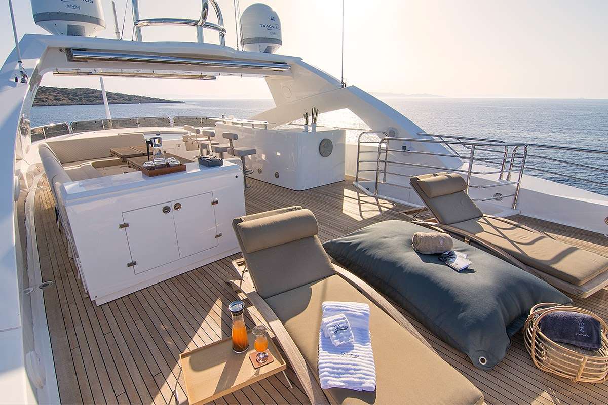 Sundeck