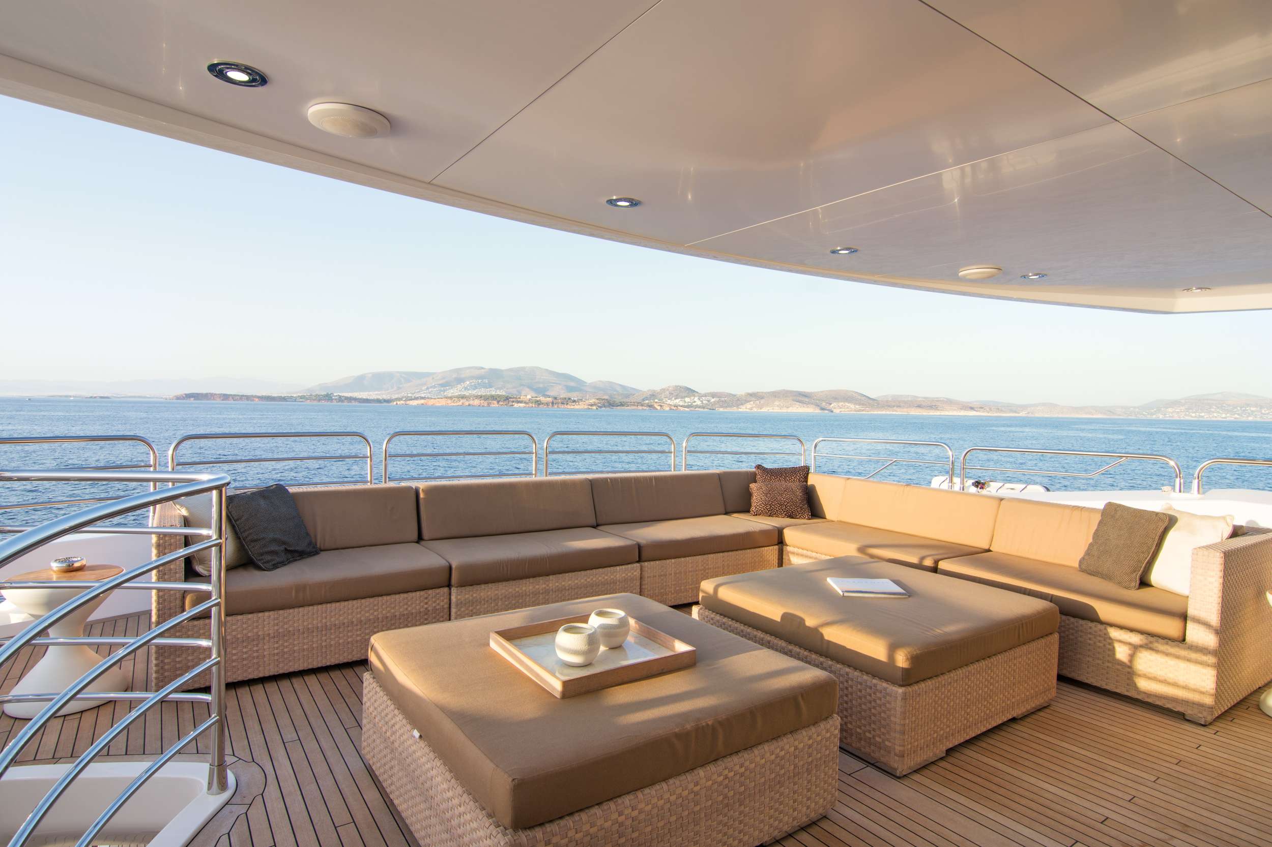 Upper deck aft