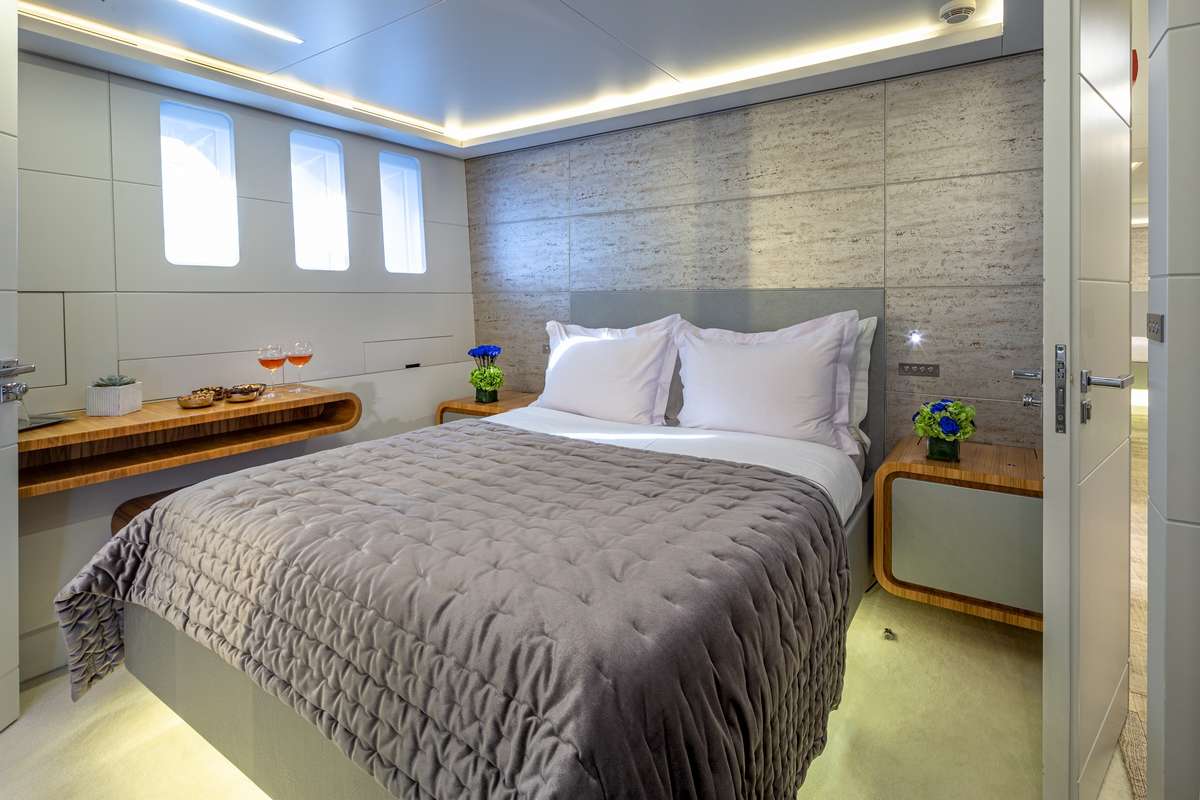 SEA WOLF yacht image 9