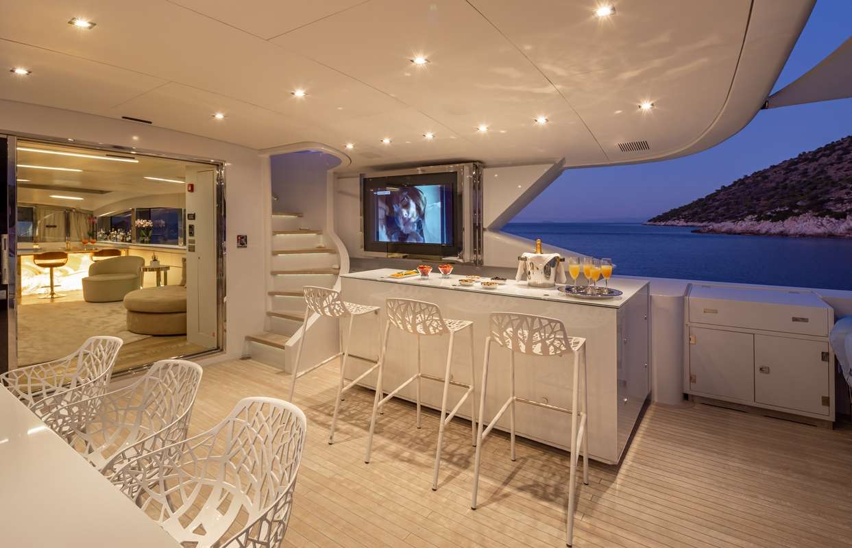 SEA WOLF yacht image 12