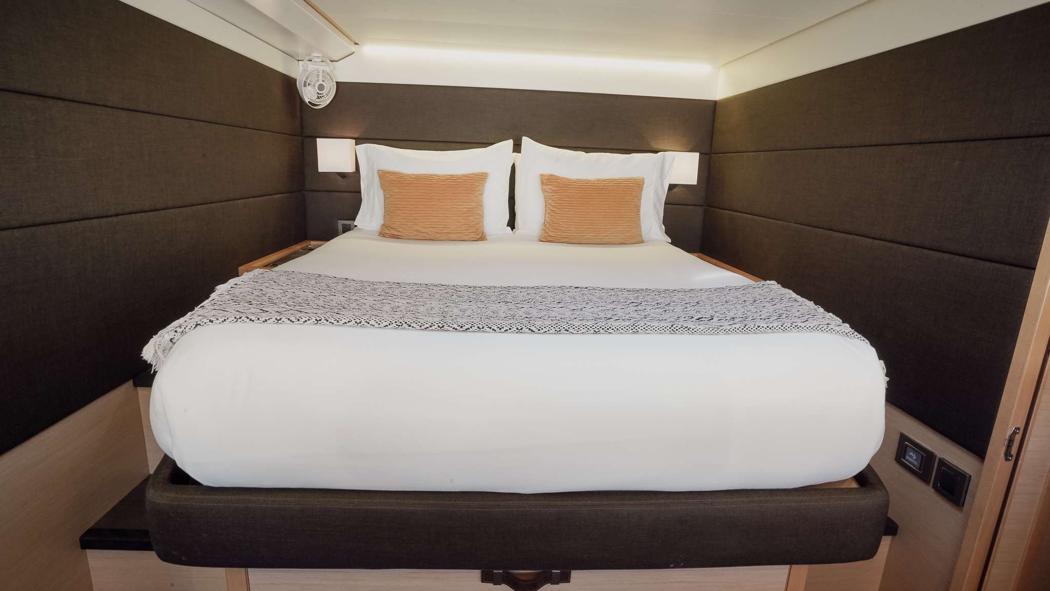 SEAHOME yacht image 8