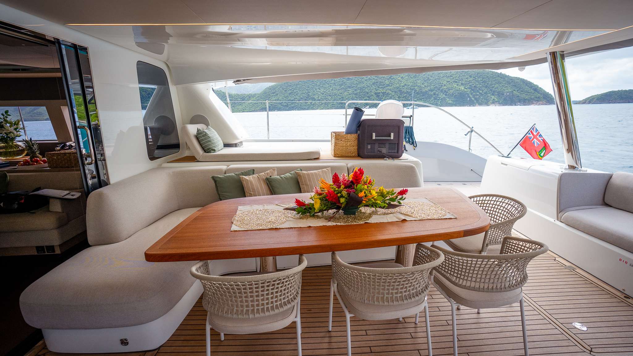 SEAHOME II yacht image 4