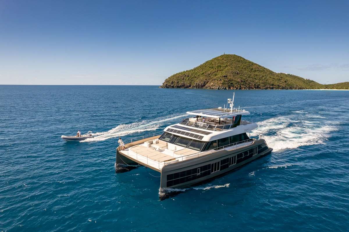 SOL yacht image 1