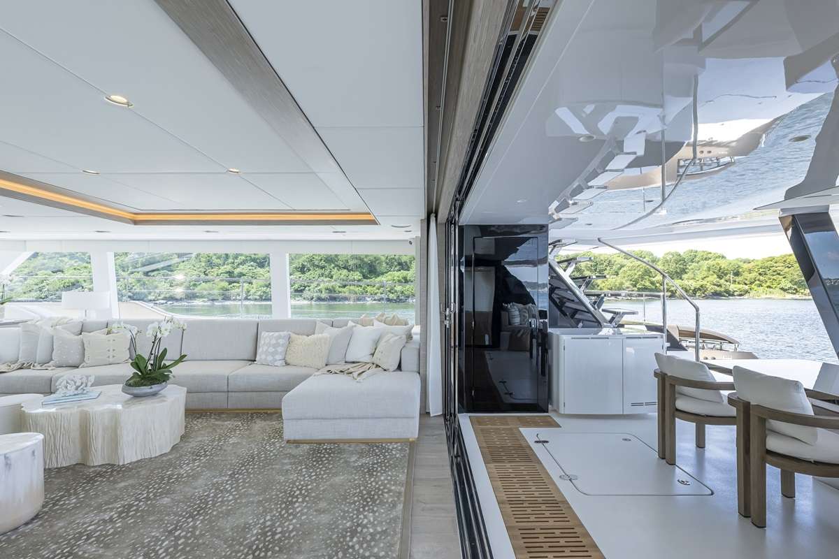 SOL yacht image 13