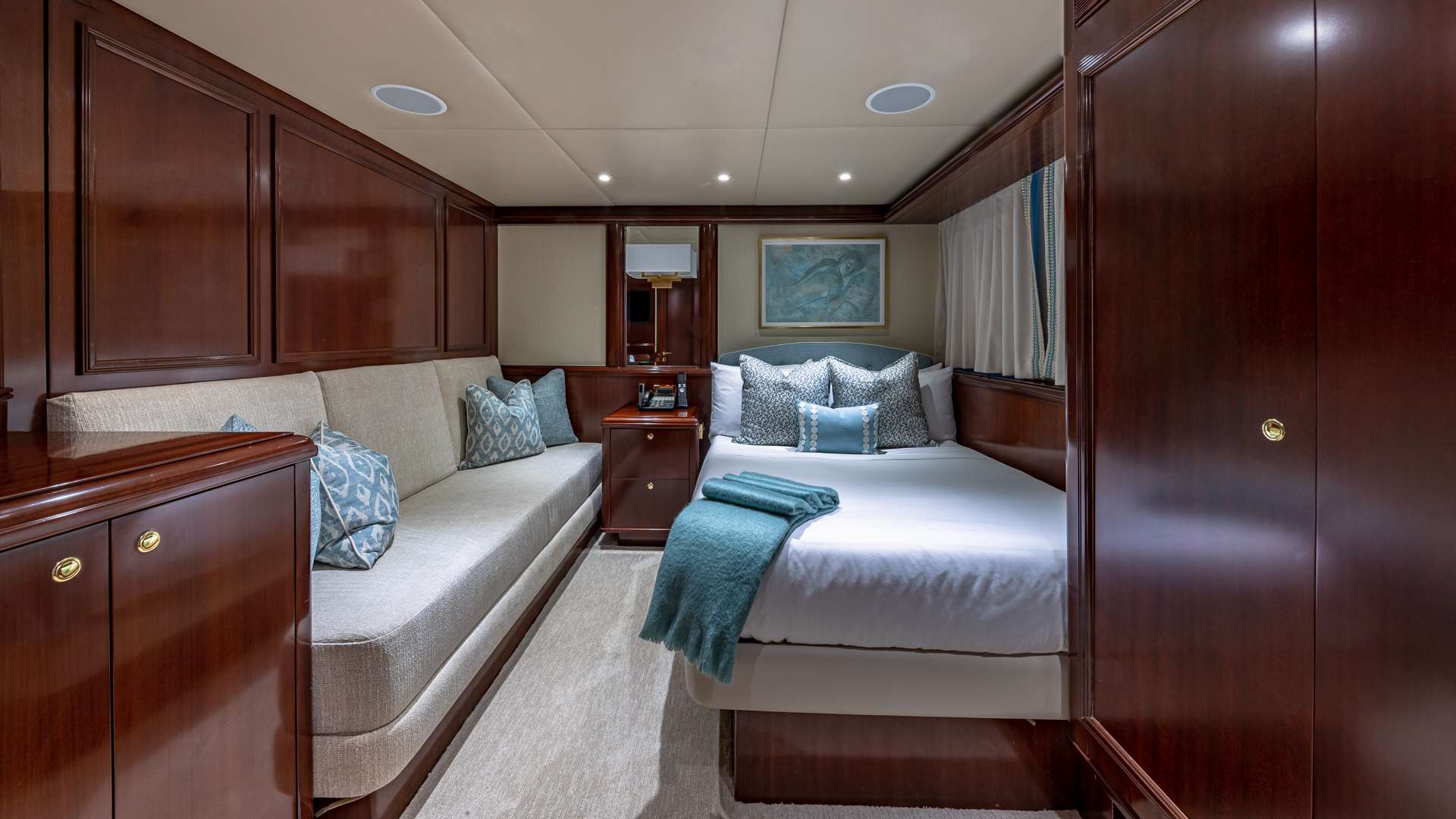 STARSHIP yacht image 11