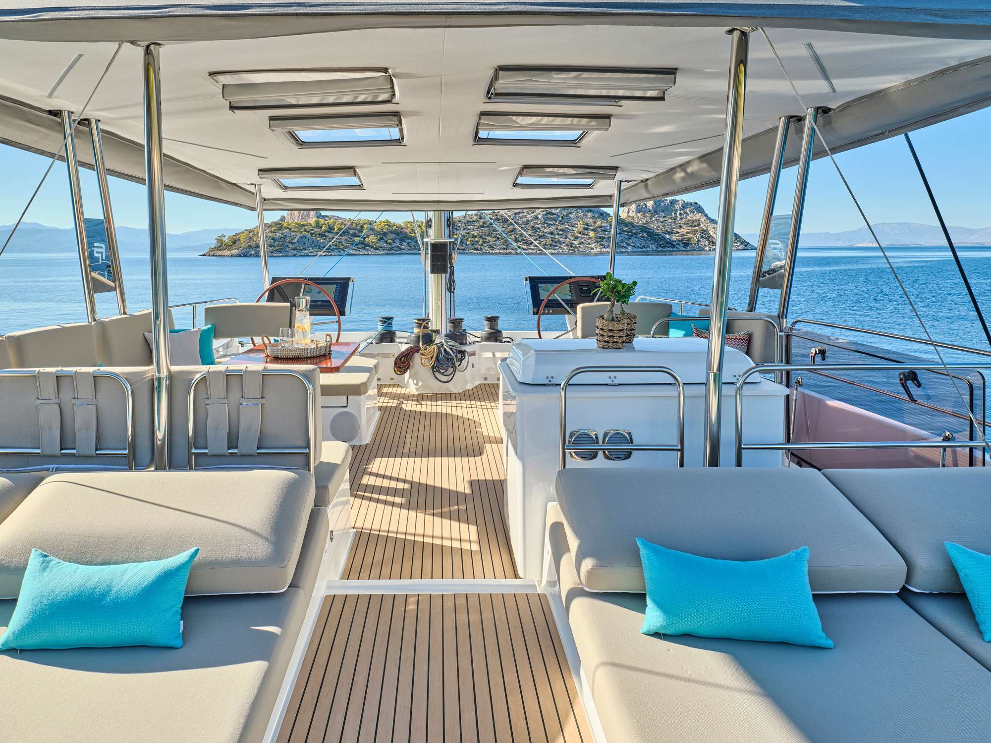 SUNMOON yacht image 4
