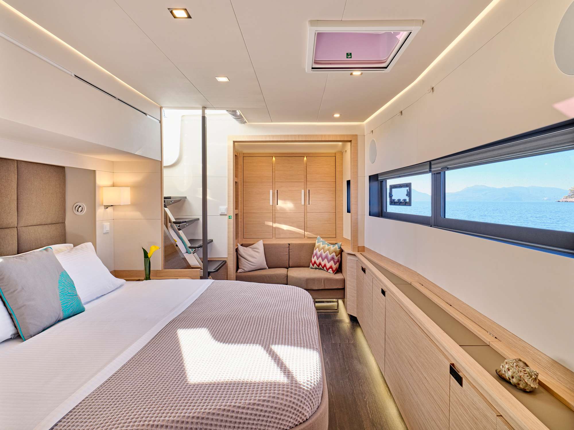 SUNMOON yacht image 6
