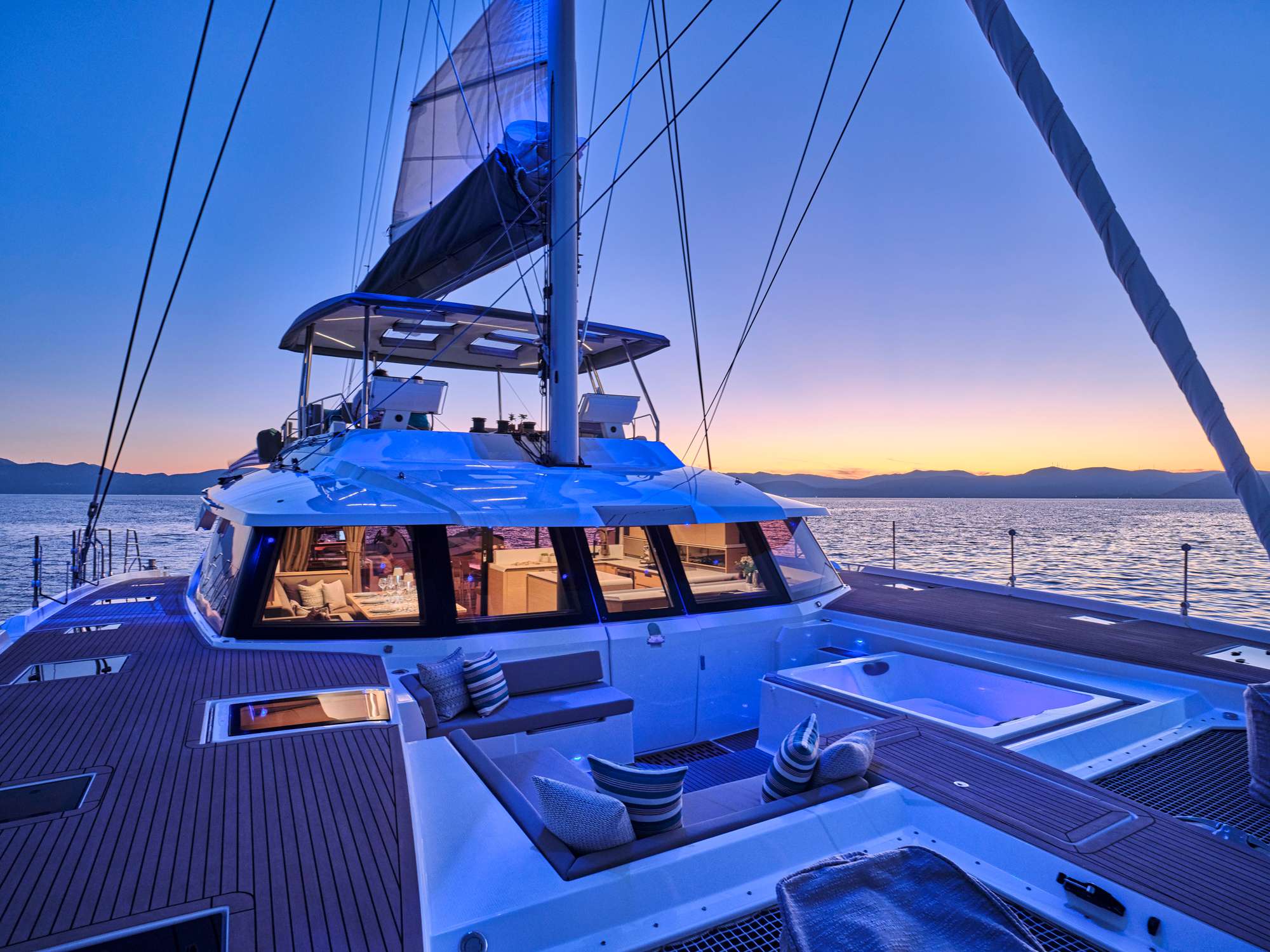 SUNMOON yacht image 16