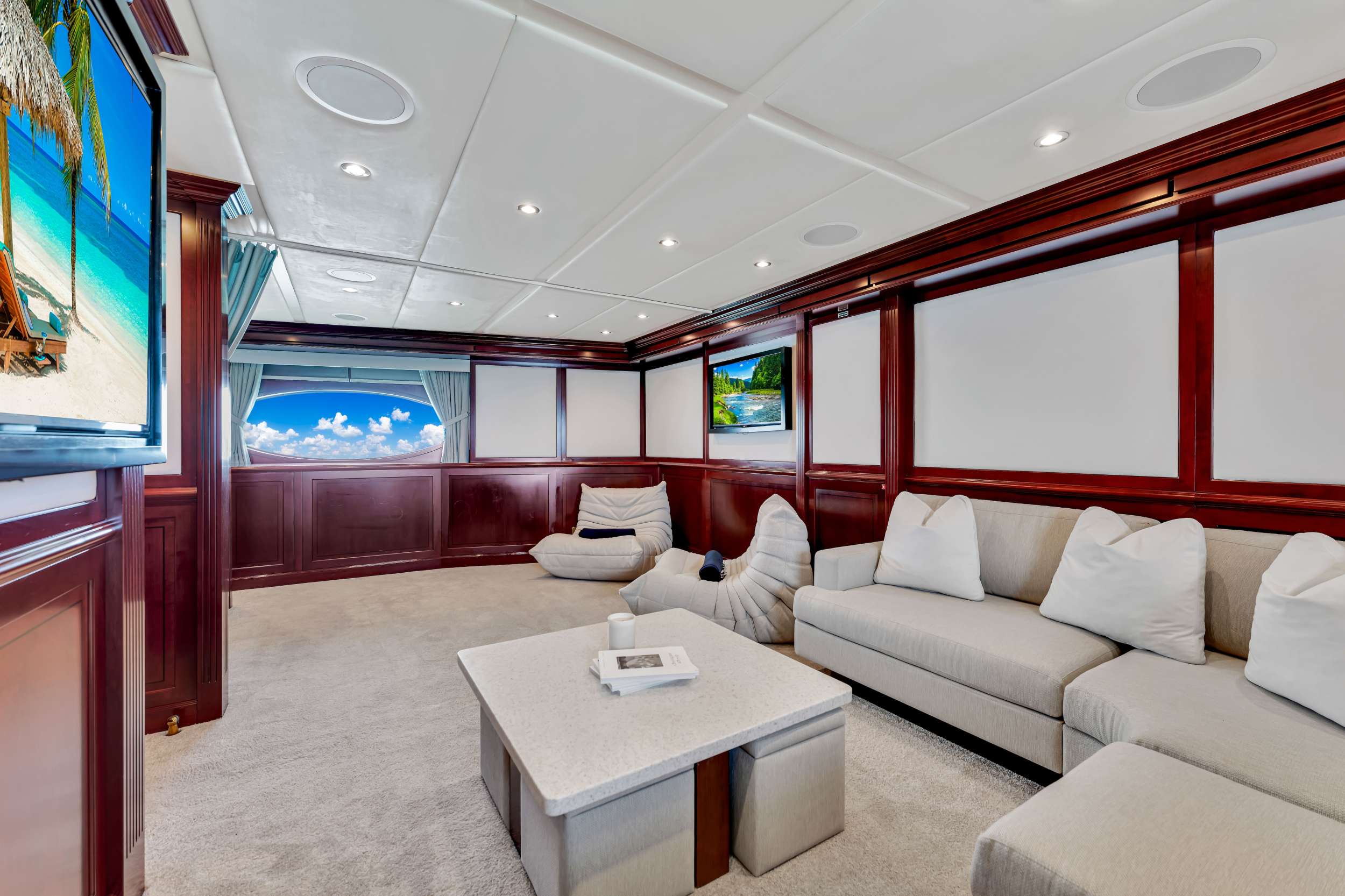 SWEET CAROLINE II yacht image 4