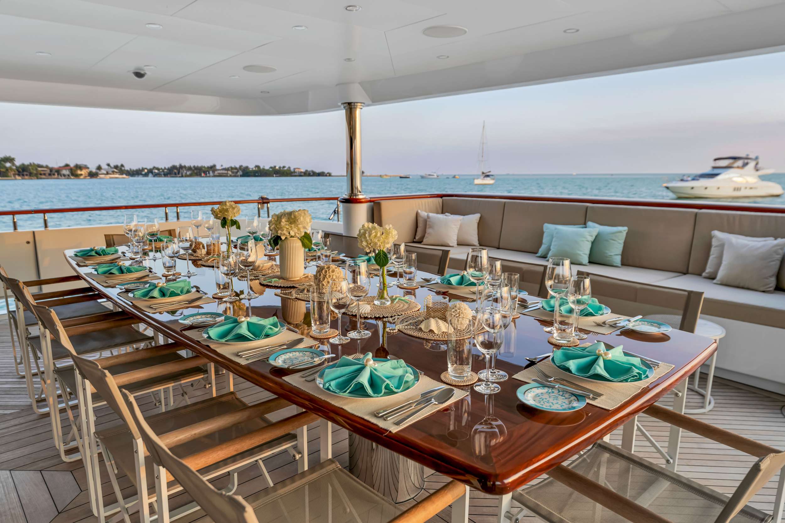 SWEET CAROLINE II yacht image 13