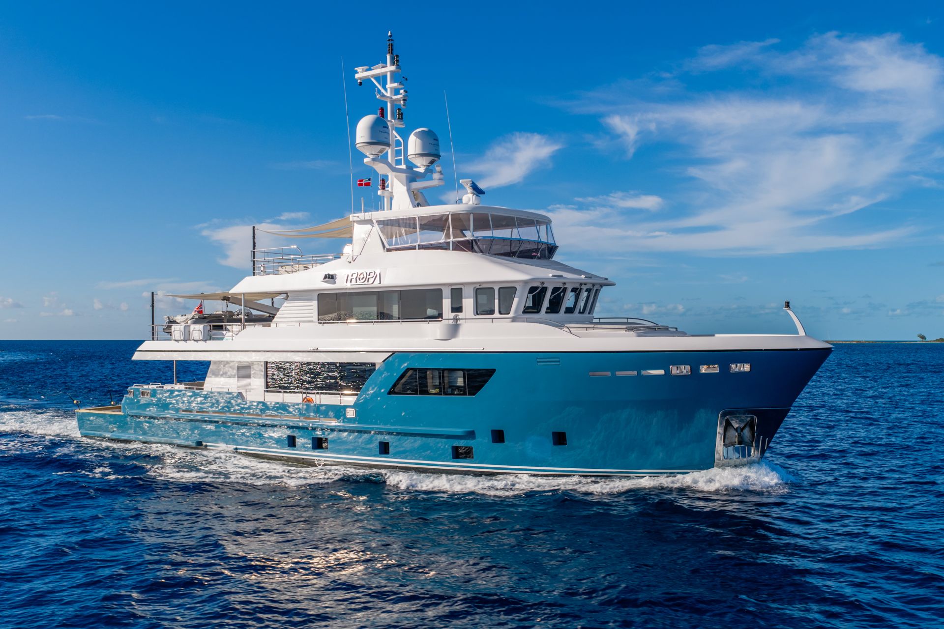 TROPA yacht image 1