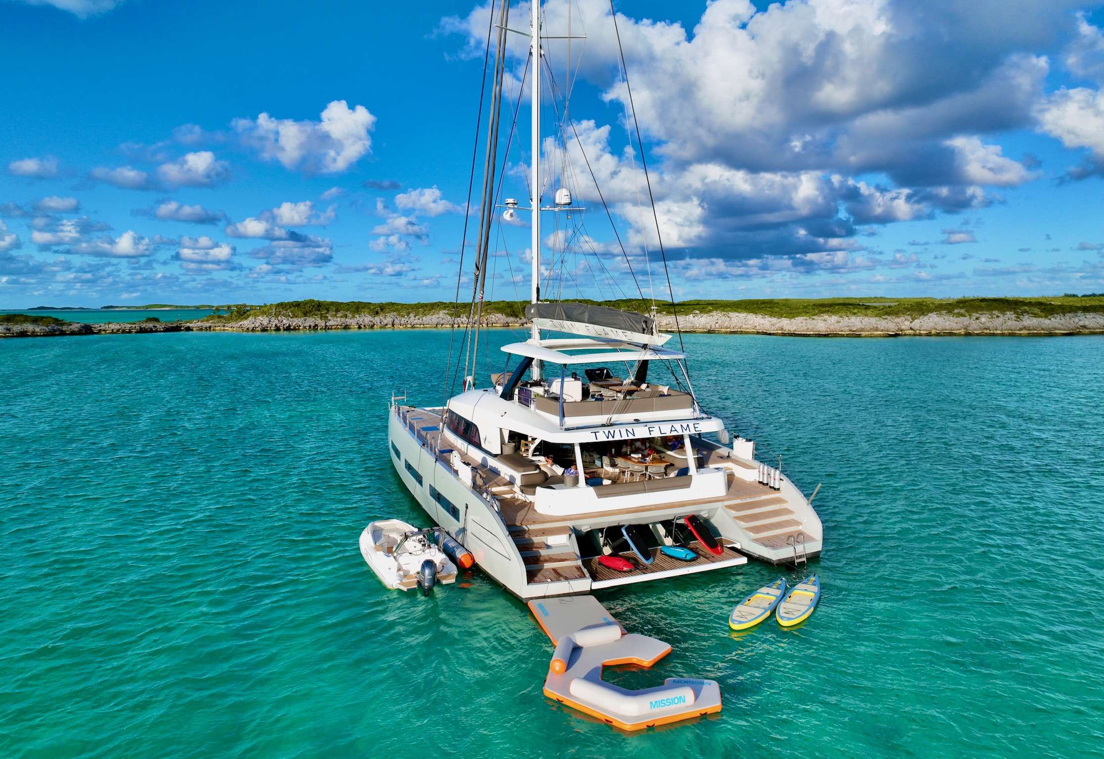 TWIN FLAME 77 yacht image 5