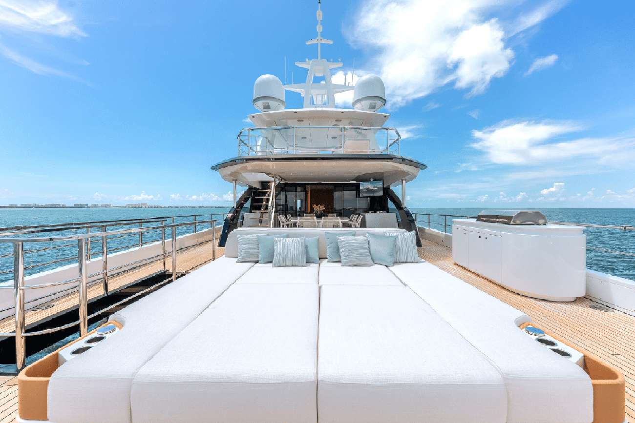 Tycoon yacht image 4
