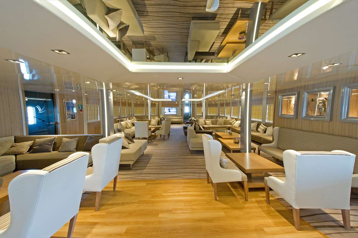 Variety Voyager yacht image 2