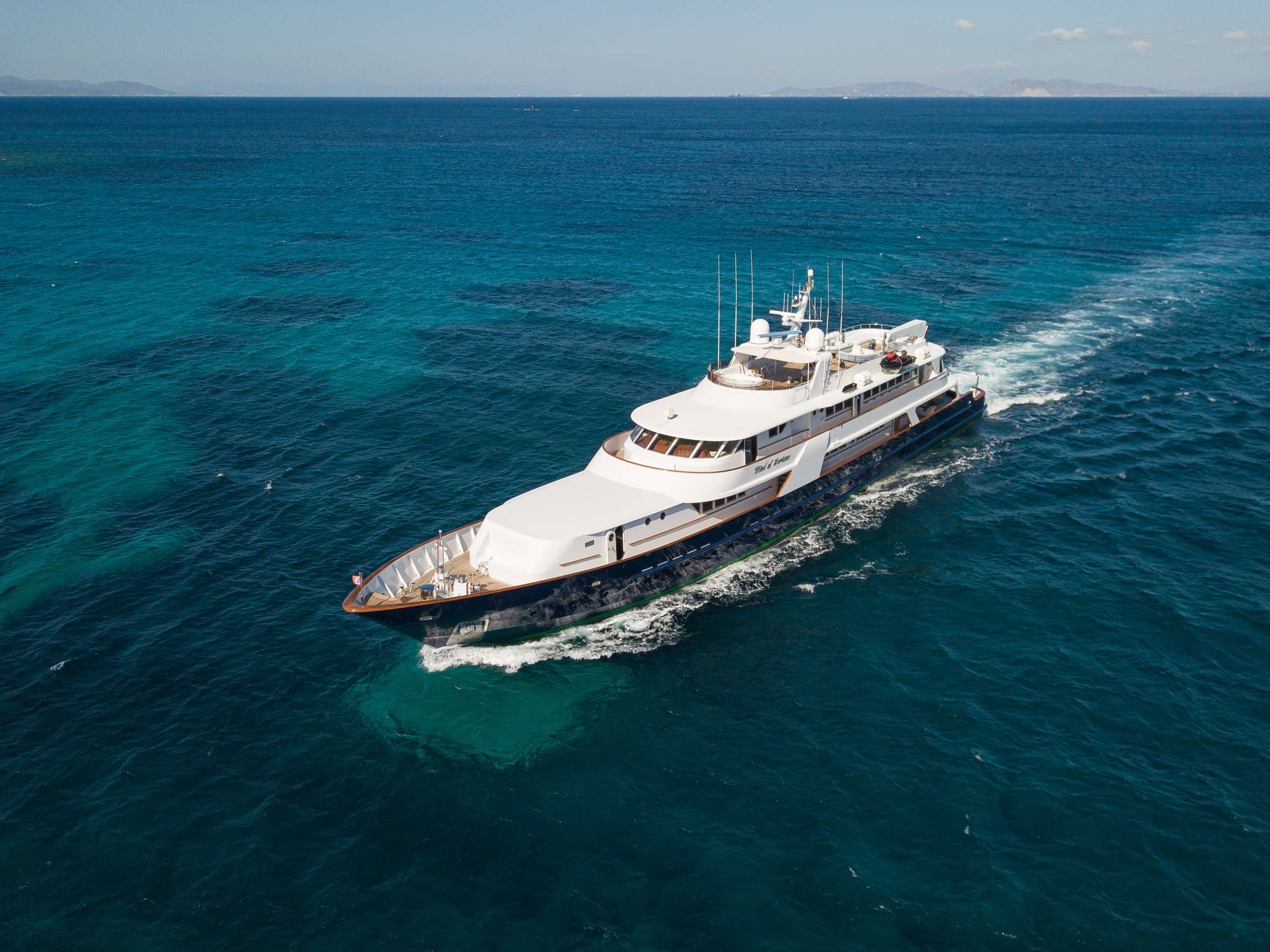 WIND OF FORTUNE yacht image 1