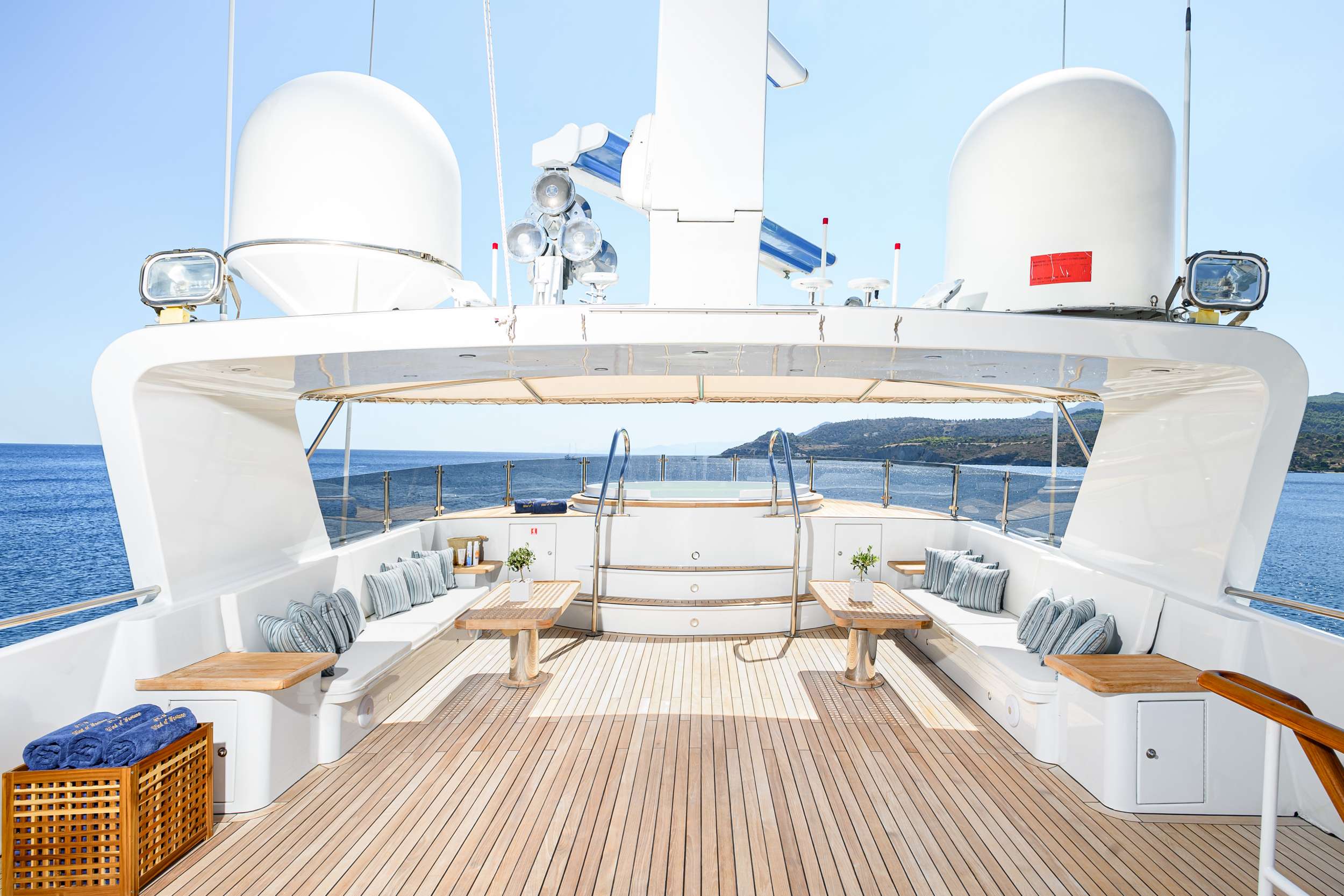 WIND OF FORTUNE yacht image 5