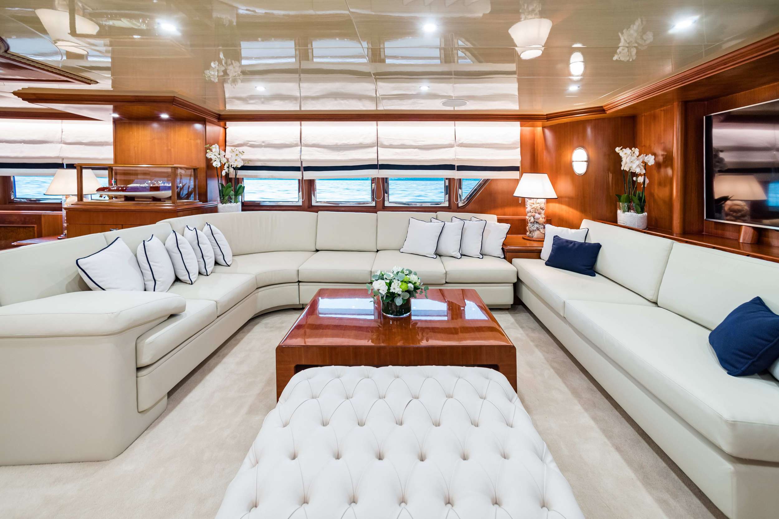 WIND OF FORTUNE yacht image 17