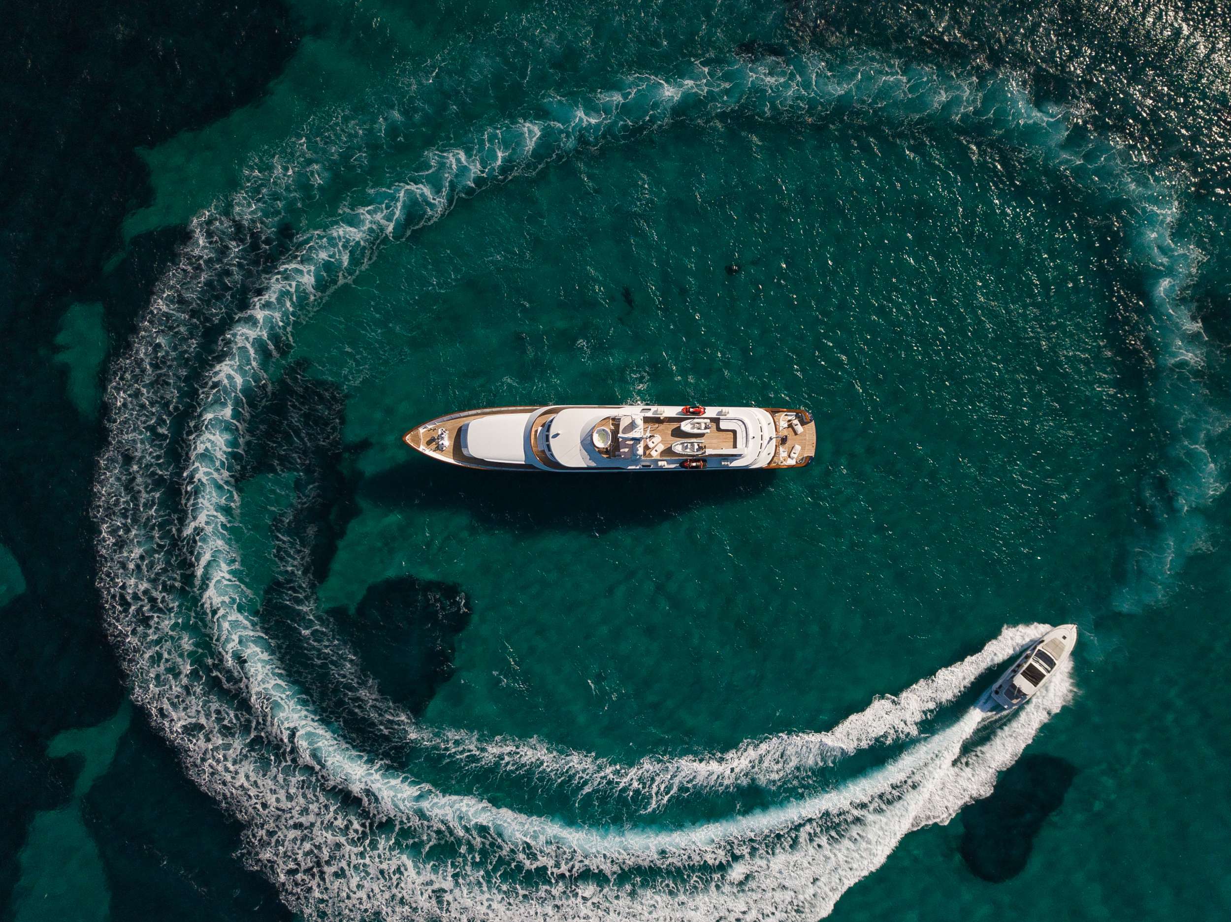 WIND OF FORTUNE yacht image 18